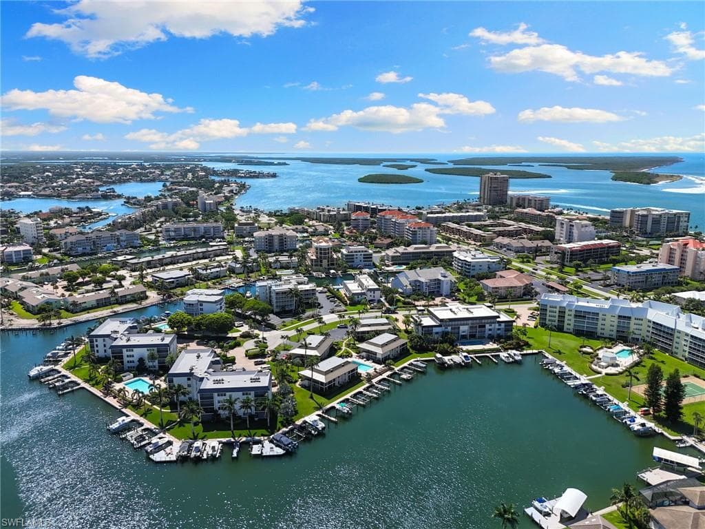 900 Huron Ct B3, Marco Island, FL 34145-40