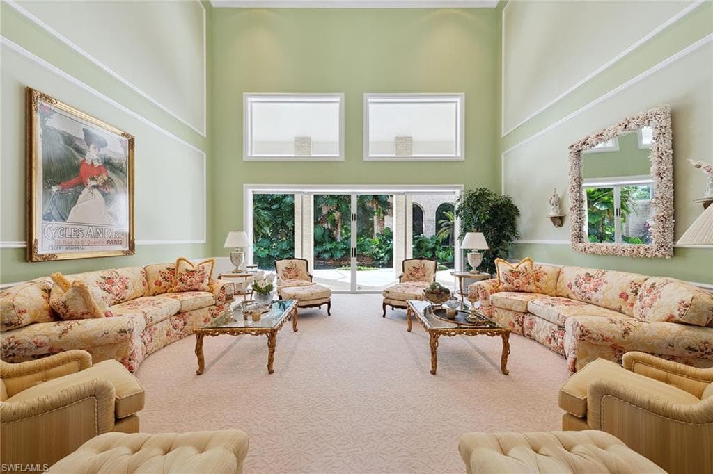 356 Colony Dr, Naples, FL 34108-8