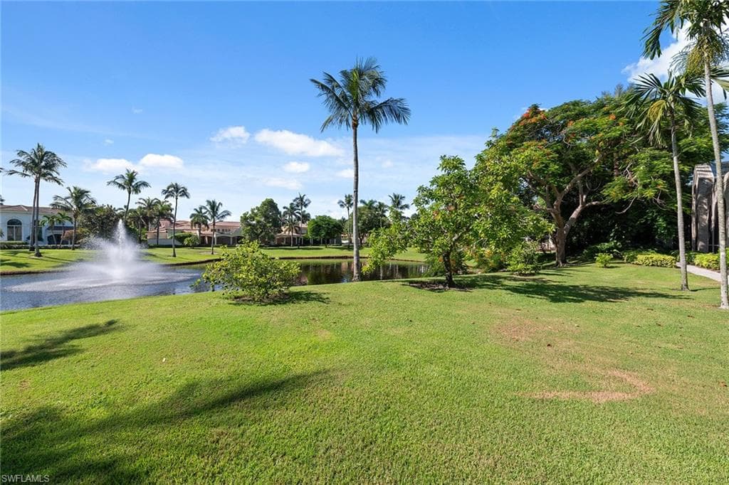 356 Colony Dr, Naples, FL 34108-45