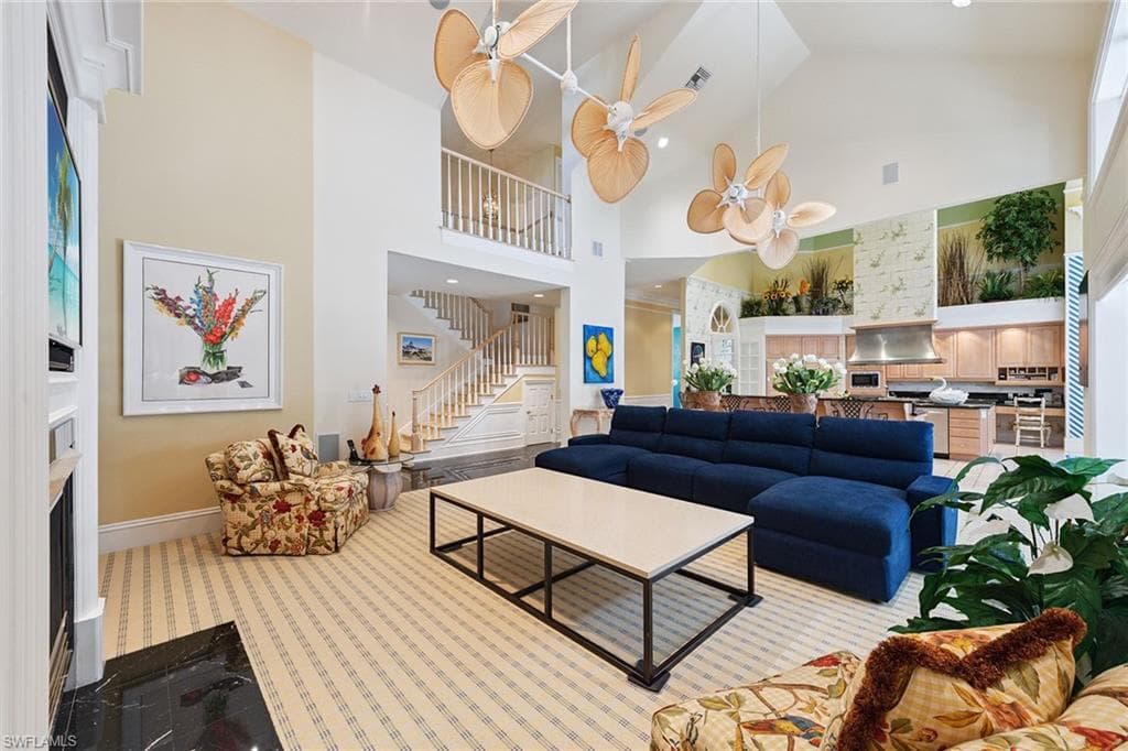356 Colony Dr, Naples, FL 34108-6