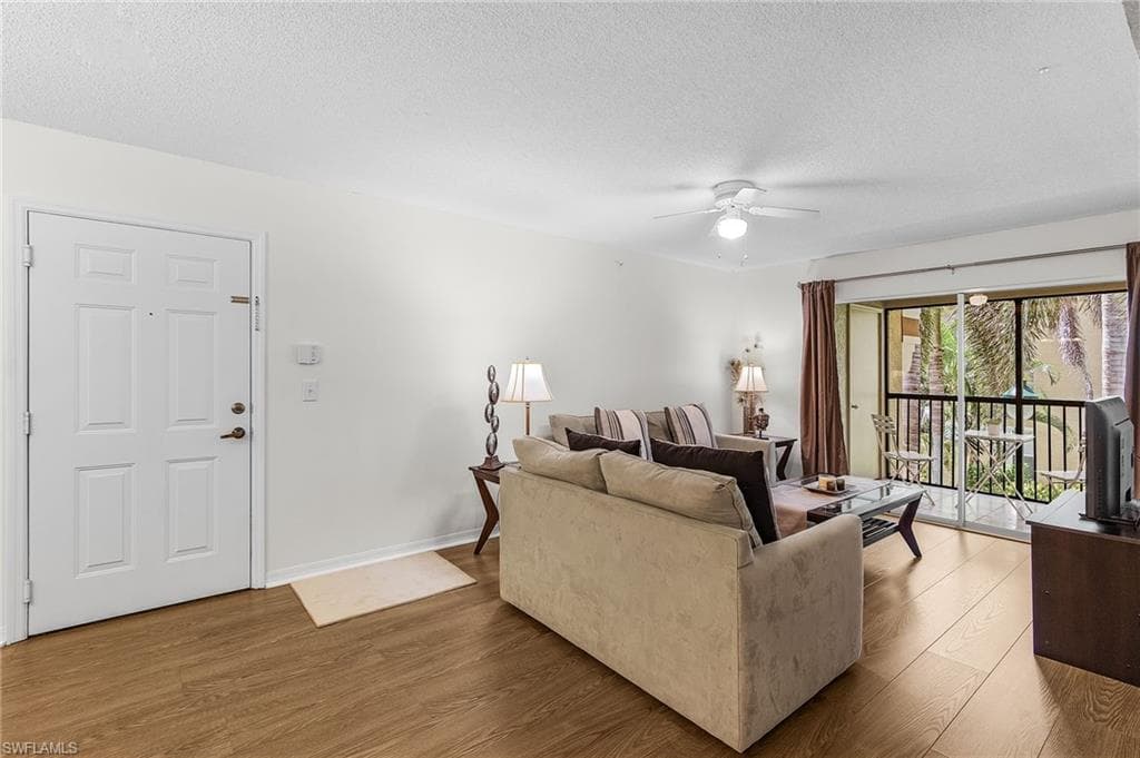 8920 Colonnades Ct E 524, Bonita Springs, FL 34135-15