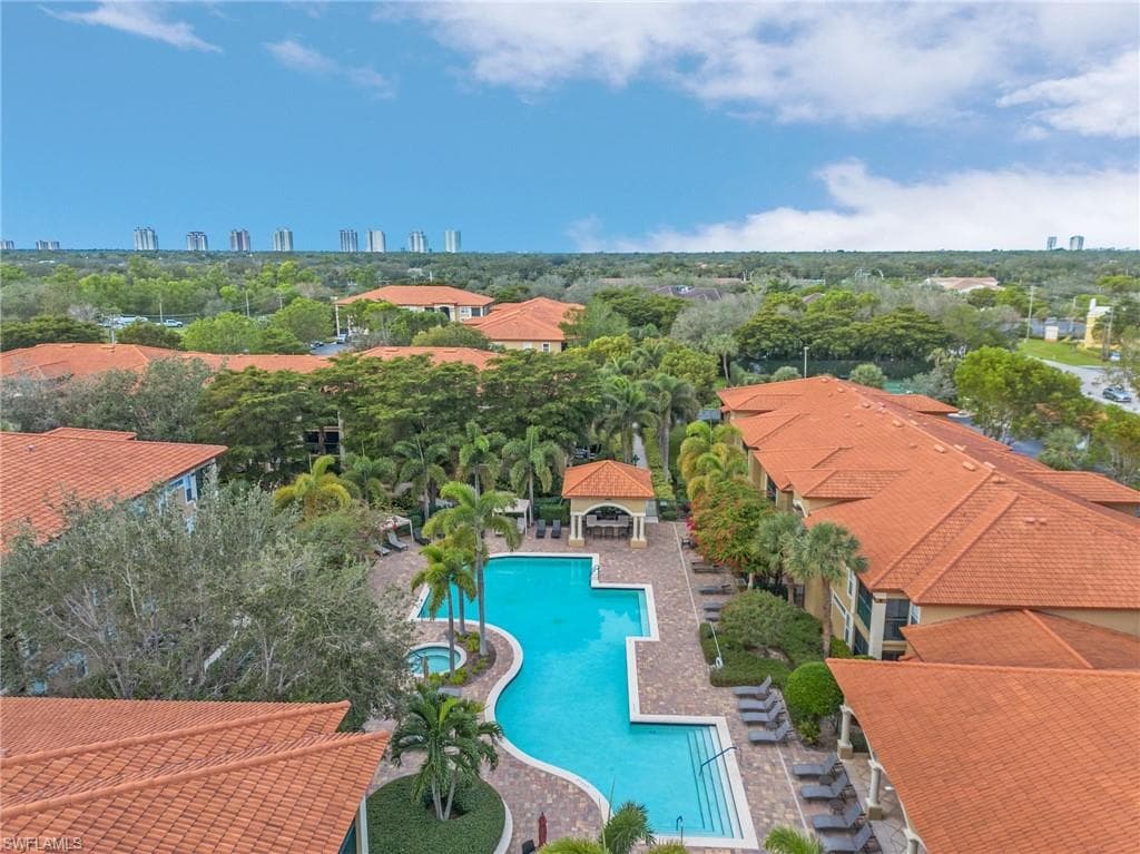 8920 Colonnades Ct E 524, Bonita Springs, FL 34135-26
