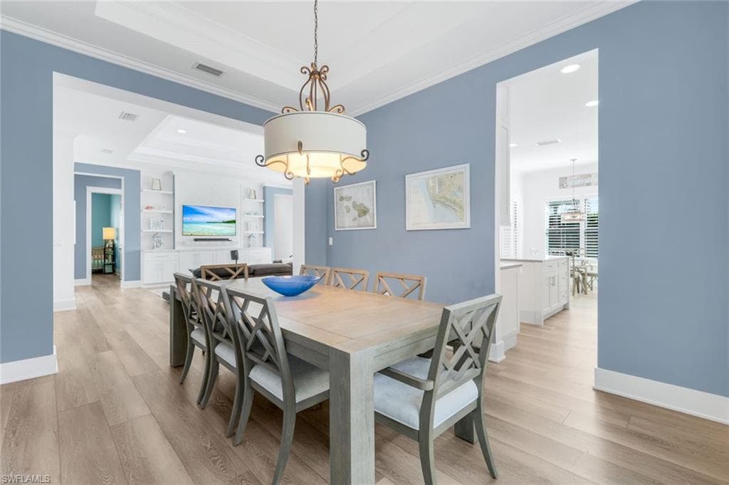 2704 Crystal Way, Naples, FL 34119-23