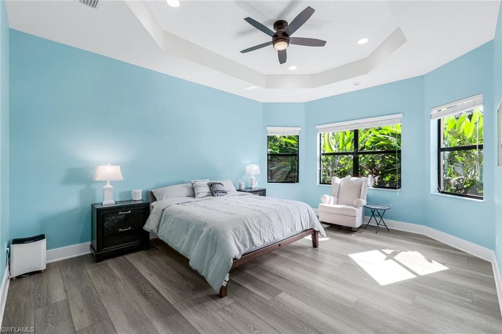 2704 Crystal Way, Naples, FL 34119-24