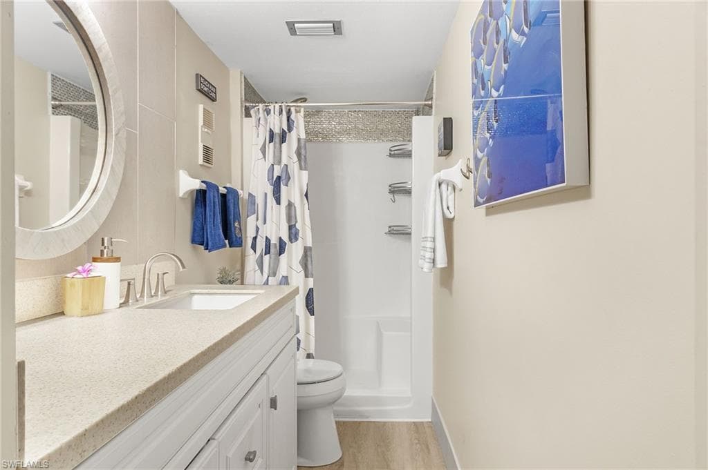 400 Lenell Rd 207, Fort Myers Beach, FL 33931-22