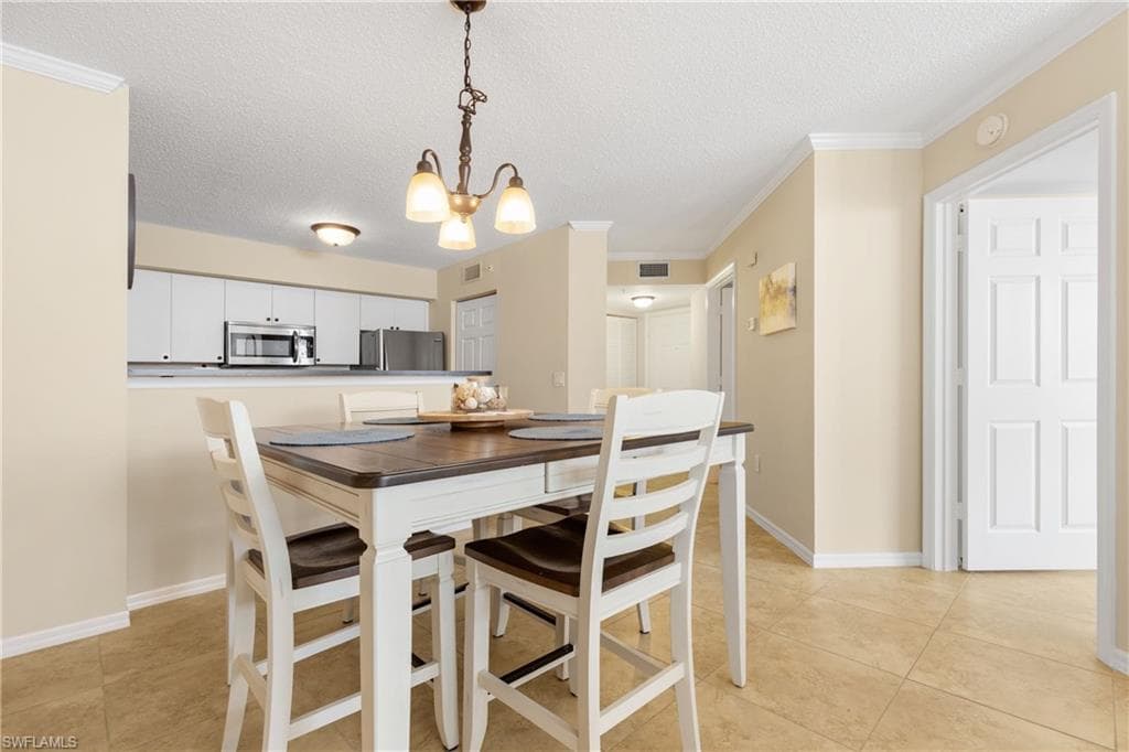 8736 River Homes Ln 7205, Bonita Springs, FL 34135-5