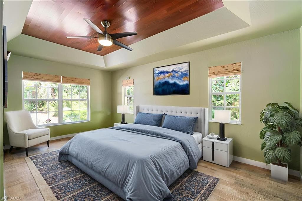 681 23rd St NW, Naples, FL 34120-12