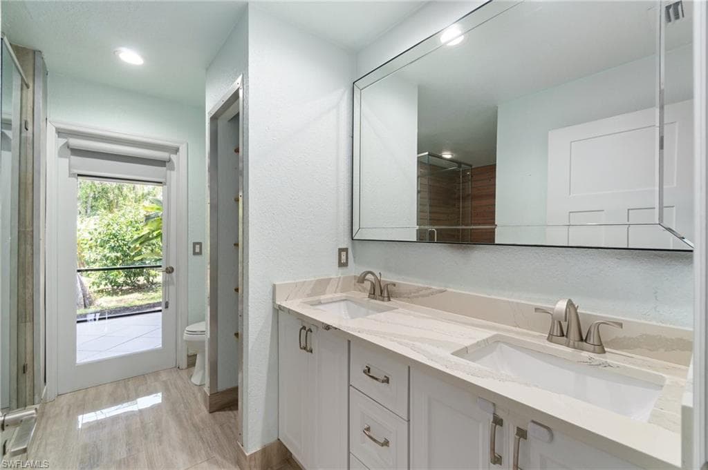 681 23rd St NW, Naples, FL 34120-13
