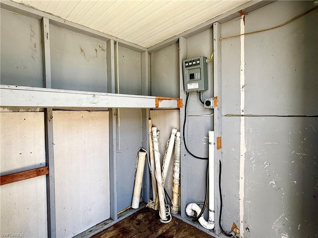 449 Cheetah Dr, Naples, FL 34114-13