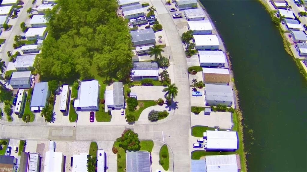 449 Cheetah Dr, Naples, FL 34114-16