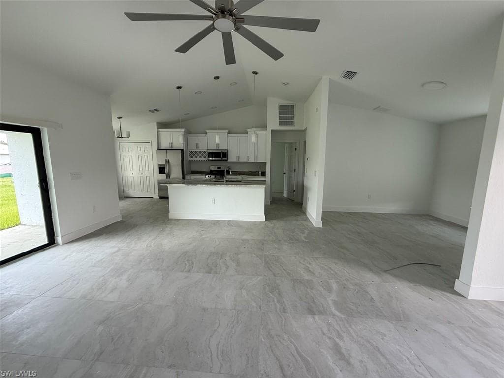 2618 54th St SW, Lehigh Acres, FL 33976-4
