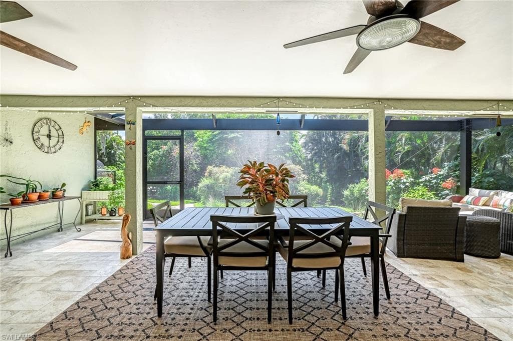 401 Panay Ave, Naples, FL 34113-27
