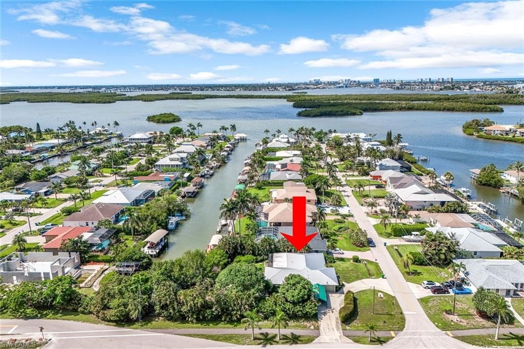 401 Panay Ave, Naples, FL 34113-1