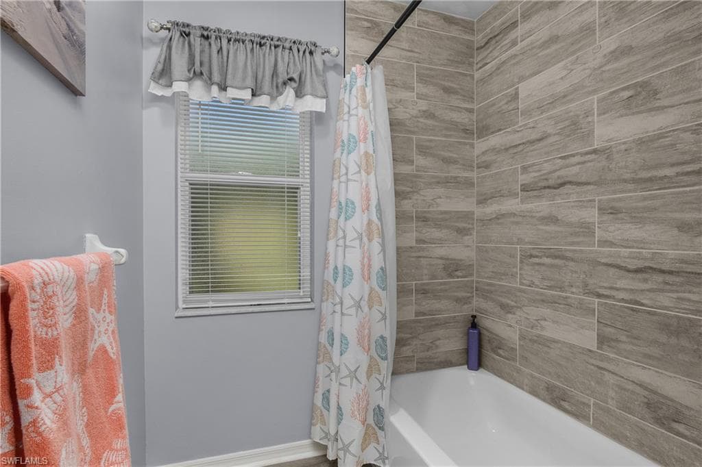 22638 Forest View Dr, Estero, FL 33928-24