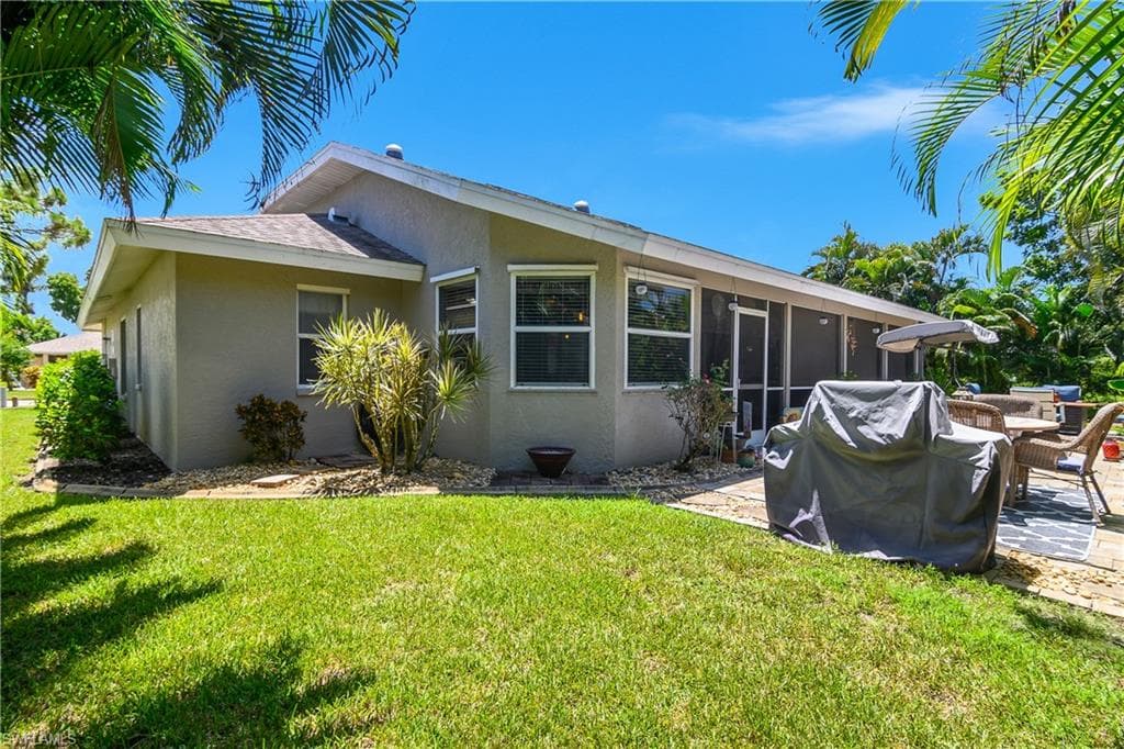 22638 Forest View Dr, Estero, FL 33928-35