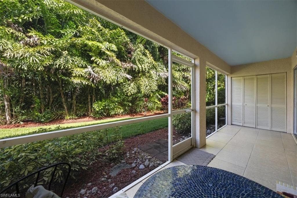 338 Bradstrom Cir 102, Naples, FL 34113-17