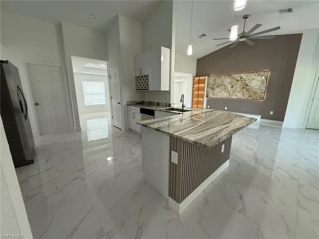 101 Sara Ave N, Lehigh Acres, FL 33971-8