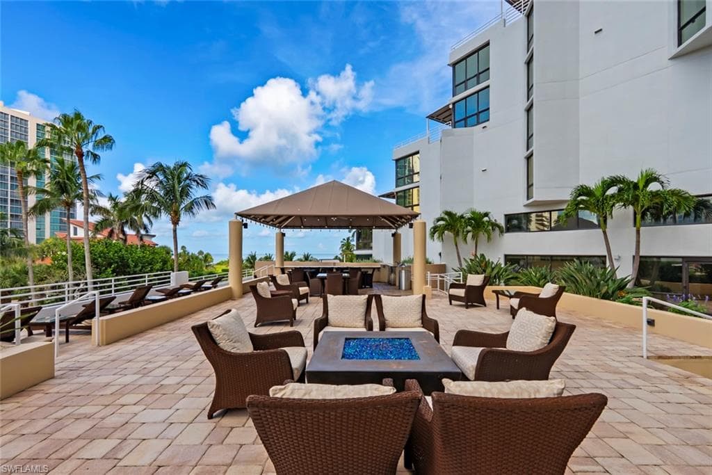 4751 Gulf Shore Blvd N 1406, Naples, FL 34103-20