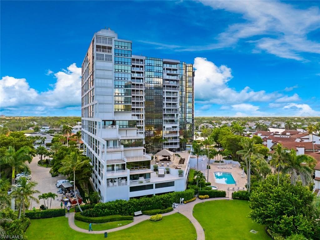 4751 Gulf Shore Blvd N 1406, Naples, FL 34103-23