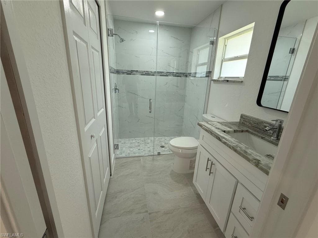 1015 Cortez Ave, Lehigh Acres, FL 33972-5