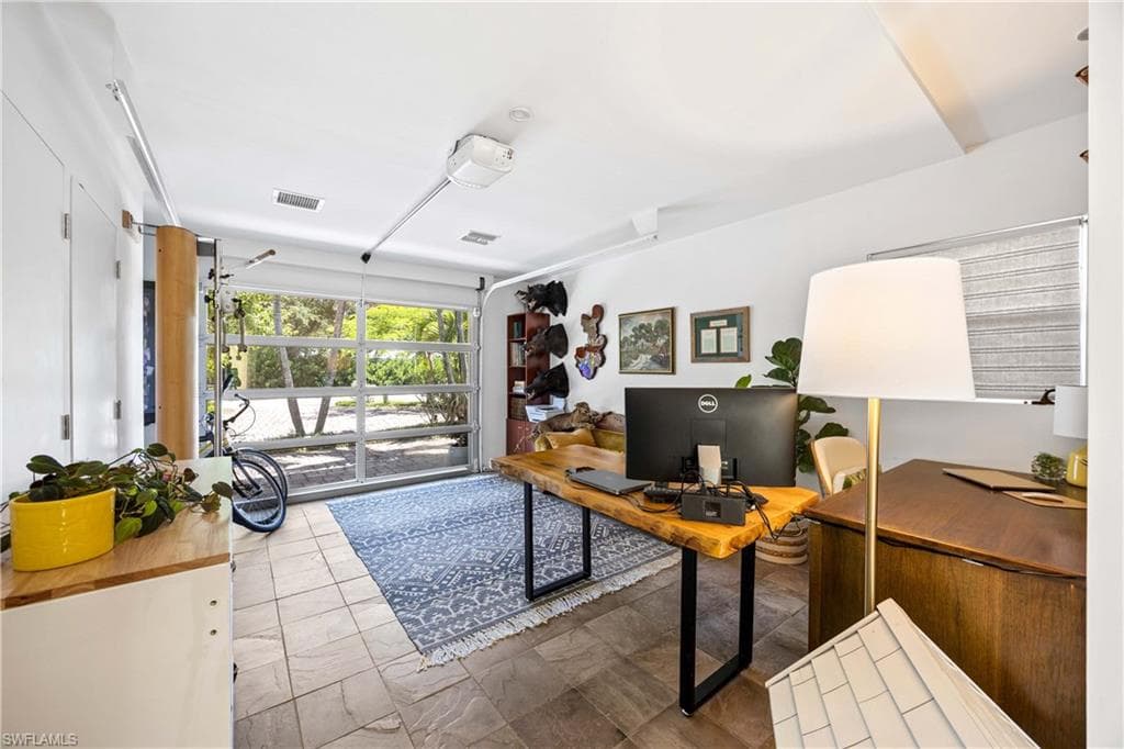 1304 Milano Dr, Naples, FL 34103-19