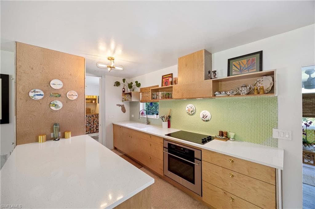 1304 Milano Dr, Naples, FL 34103-6