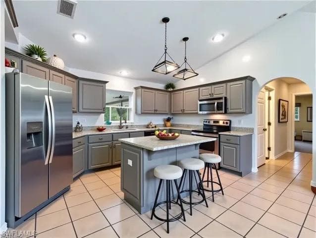 17250 Caloosa Trace Cir, Fort Myers, FL 33967-4