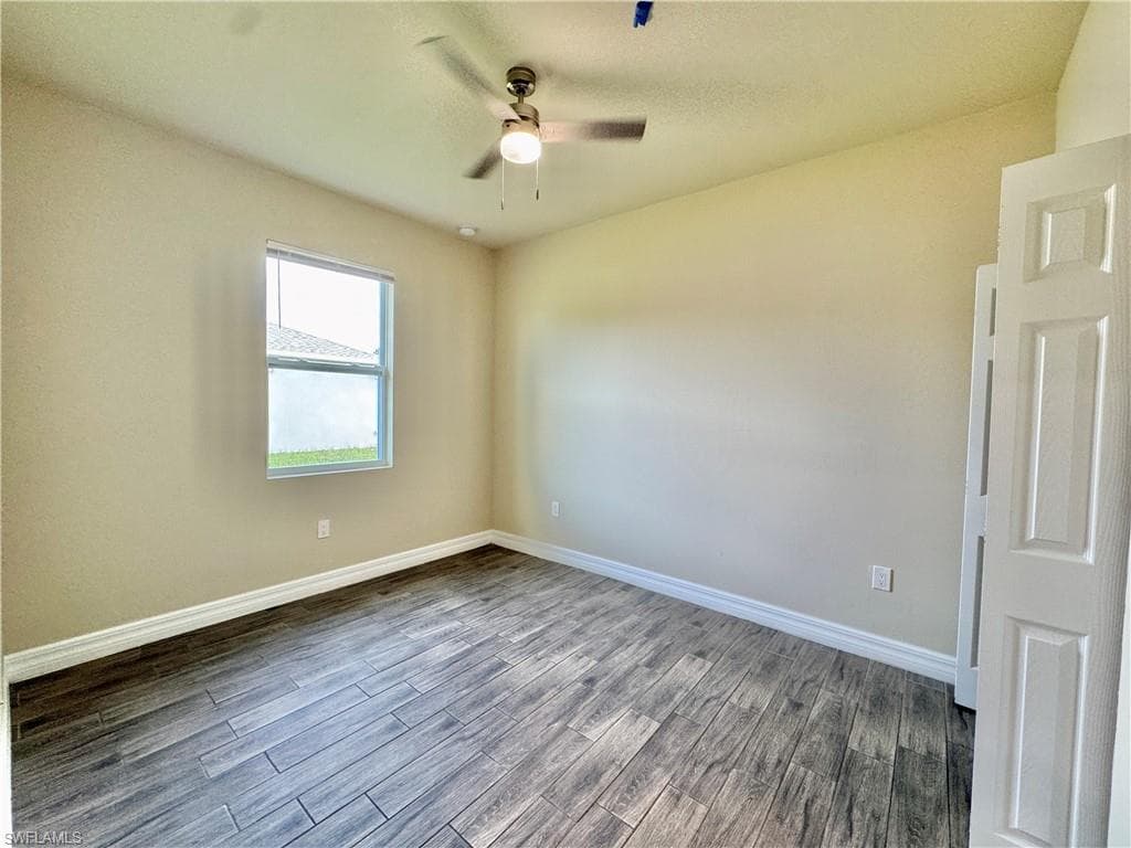 5031 Leonard Blvd S, Lehigh Acres, FL 33973-15