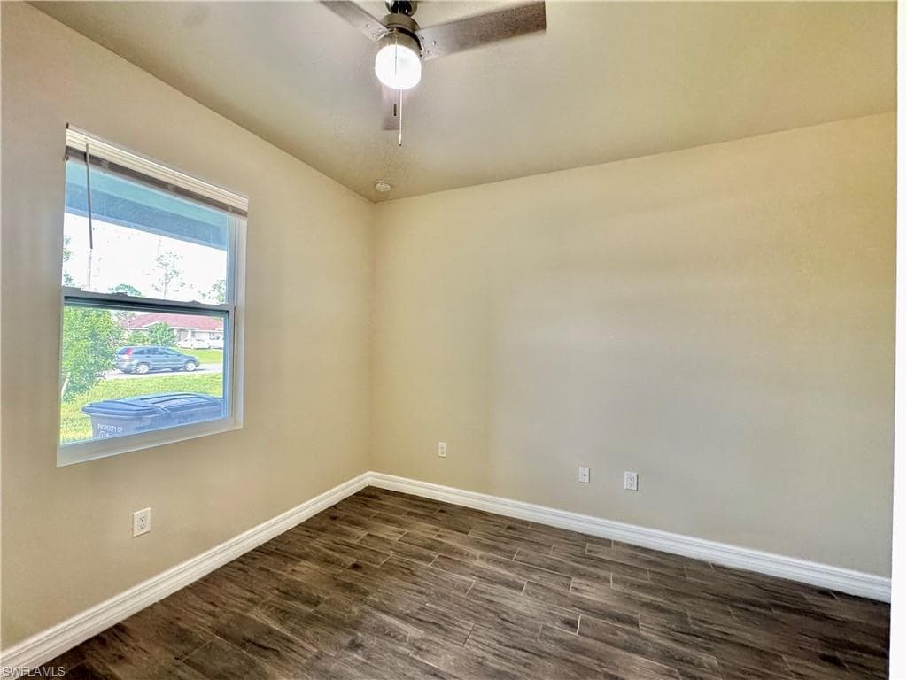 5031 Leonard Blvd S, Lehigh Acres, FL 33973-16