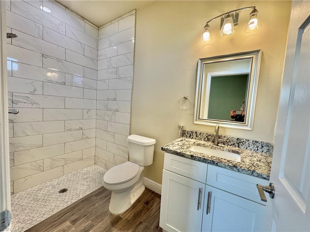 5031 Leonard Blvd S, Lehigh Acres, FL 33973-8