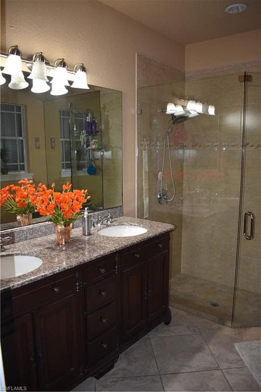 3670 8th Ave SE, Naples, FL 34117-14