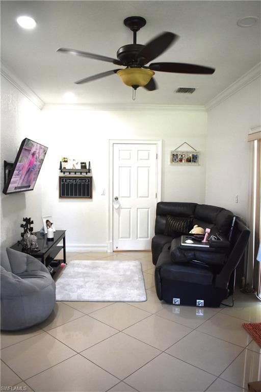 3670 8th Ave SE, Naples, FL 34117-22