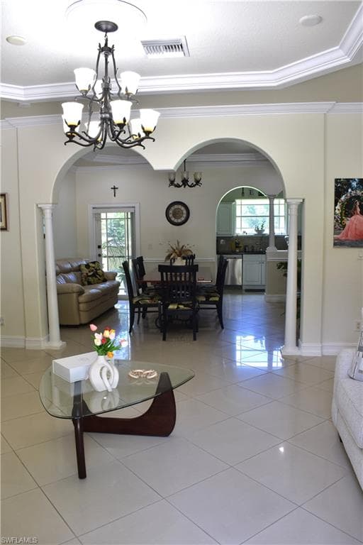3670 8th Ave SE, Naples, FL 34117-5
