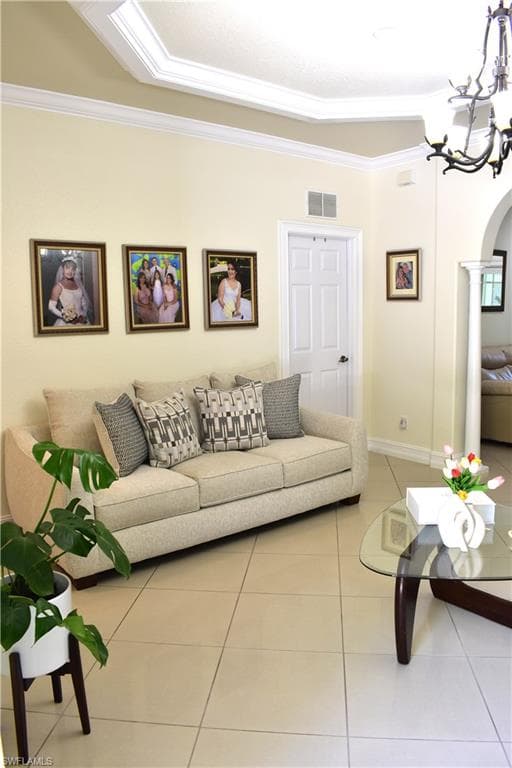 3670 8th Ave SE, Naples, FL 34117-6
