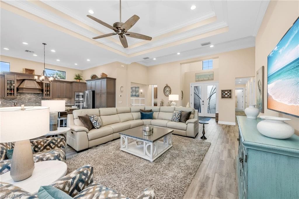 12402 Lockford Ln, Naples, FL 34120-14