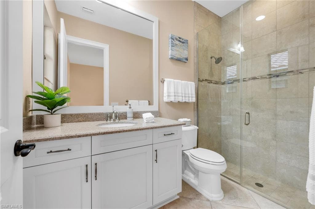 12402 Lockford Ln, Naples, FL 34120-21