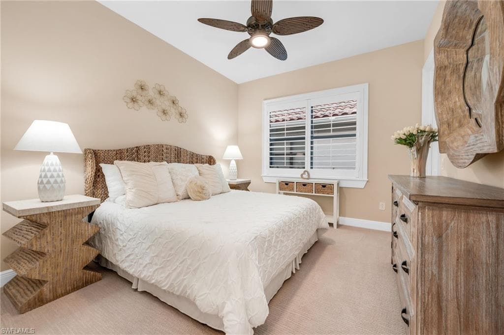 12402 Lockford Ln, Naples, FL 34120-22