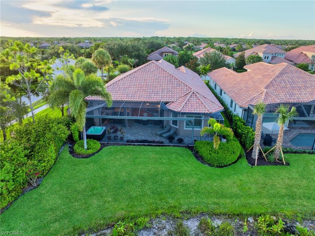 12402 Lockford Ln, Naples, FL 34120-26