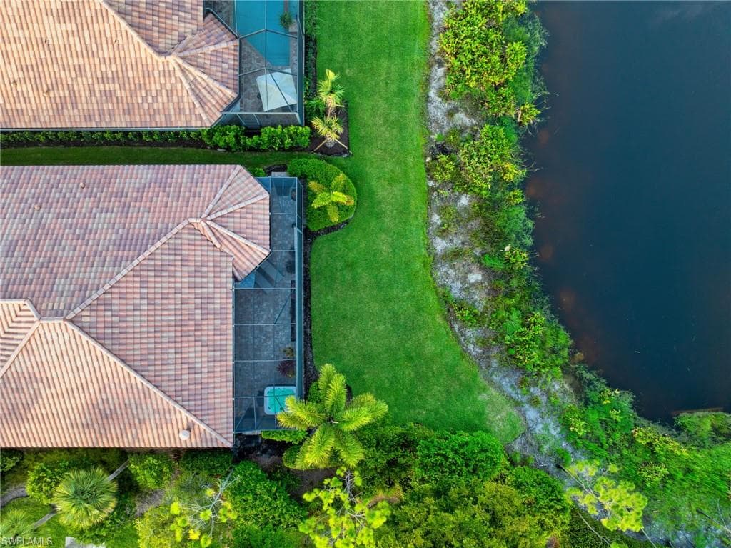 12402 Lockford Ln, Naples, FL 34120-27