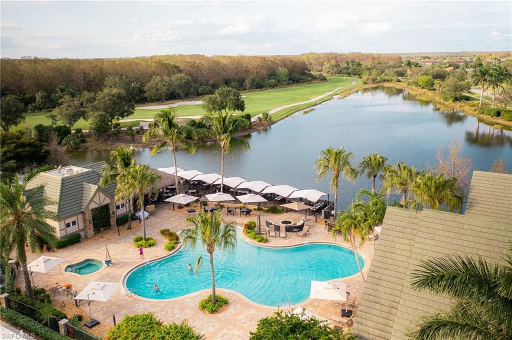 12402 Lockford Ln, Naples, FL 34120-34