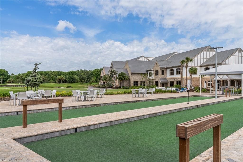 12402 Lockford Ln, Naples, FL 34120-46