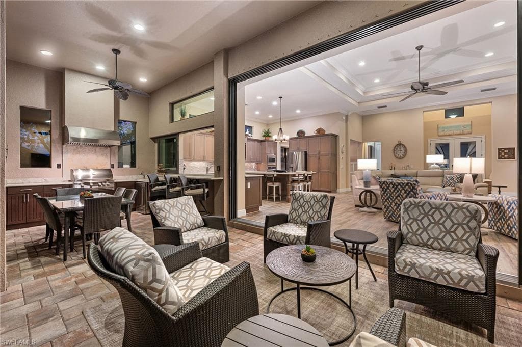12402 Lockford Ln, Naples, FL 34120-7
