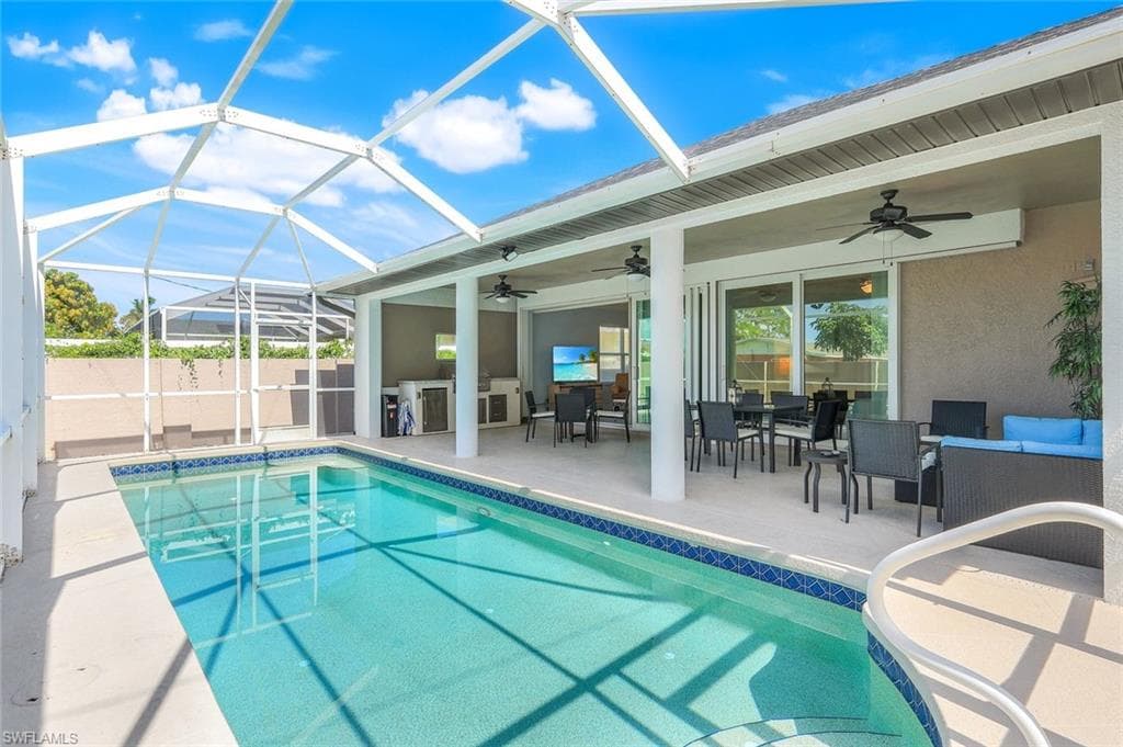 746 101st Ave N, Naples, FL 34108-24