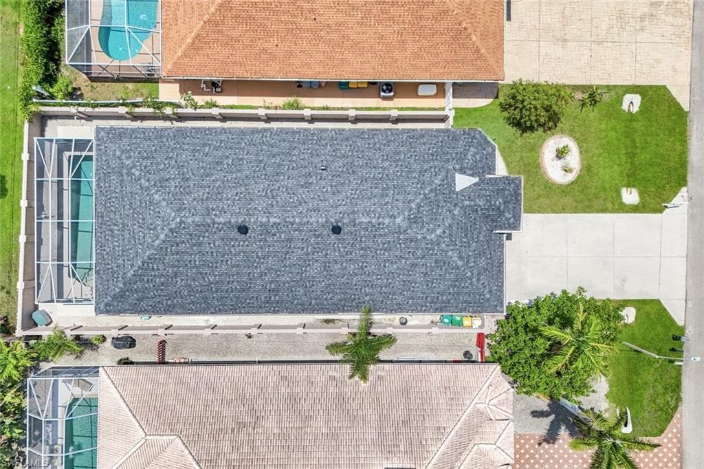 746 101st Ave N, Naples, FL 34108-30