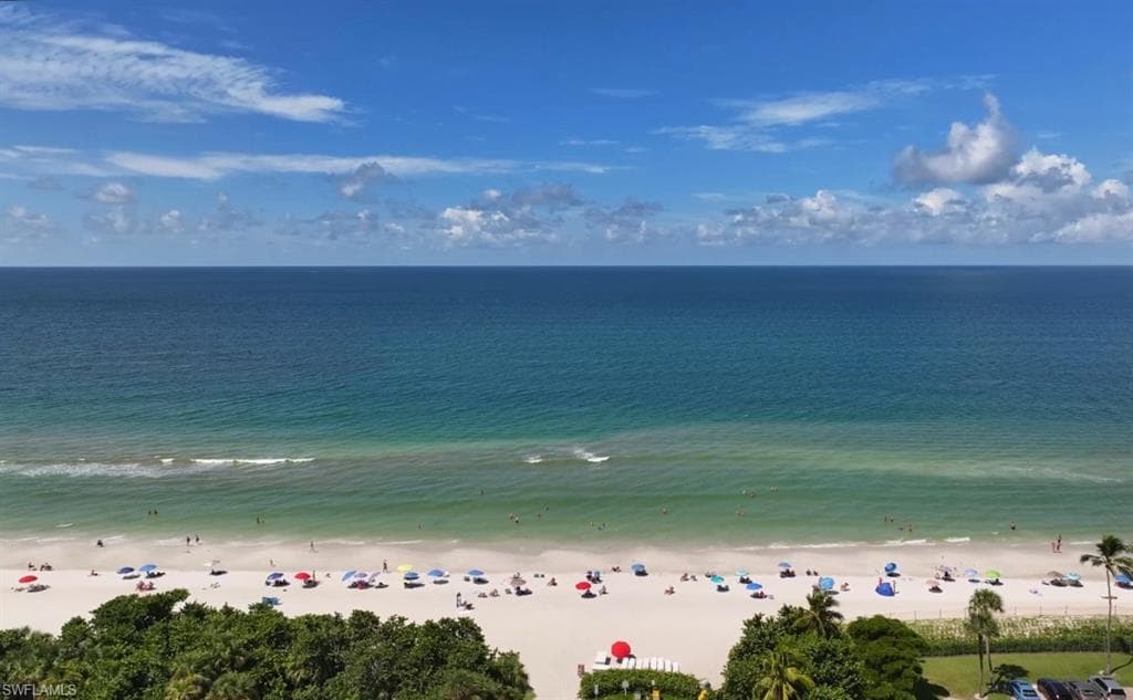 746 101st Ave N, Naples, FL 34108-34