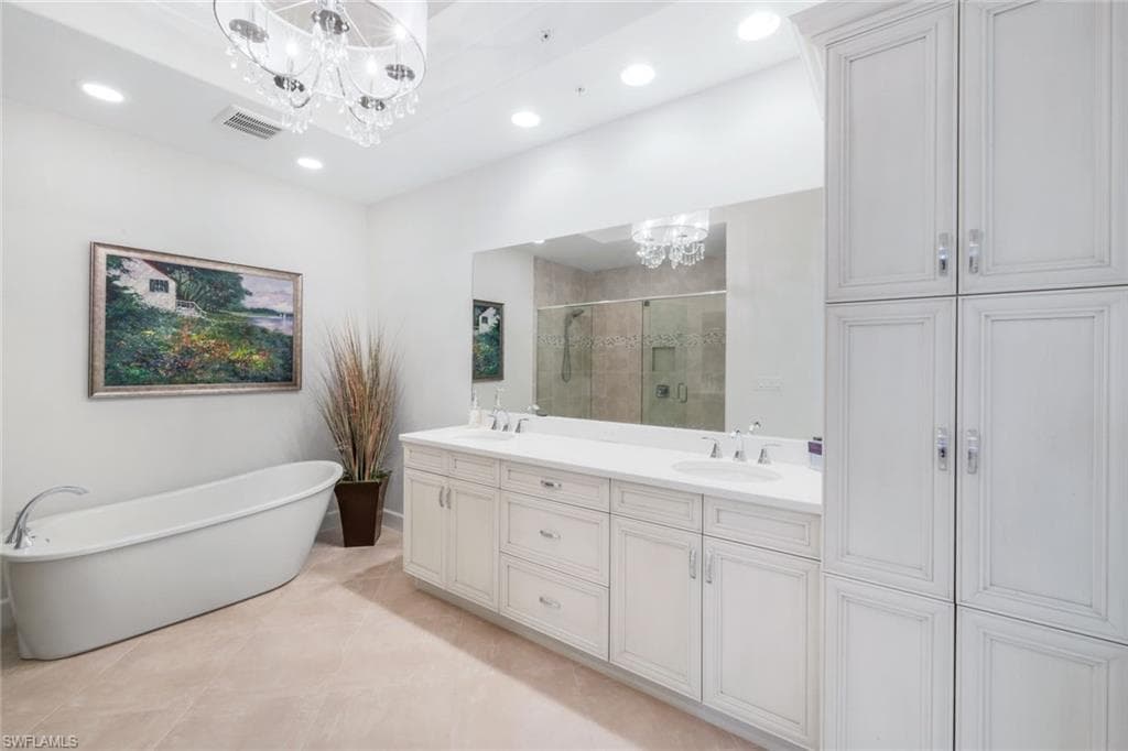 8050 Signature Club Cir 101, Naples, FL 34113-19