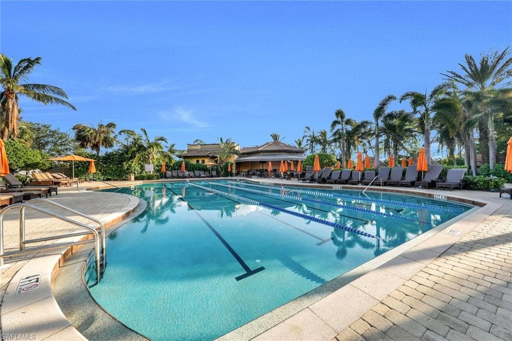 8050 Signature Club Cir 101, Naples, FL 34113-27