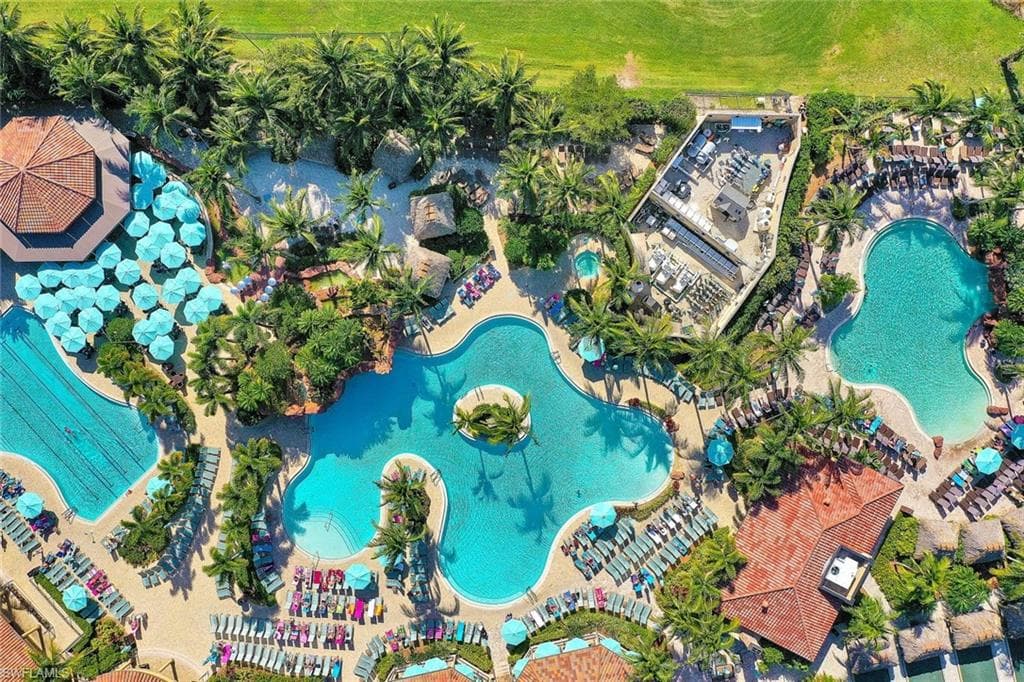 8050 Signature Club Cir 101, Naples, FL 34113-29
