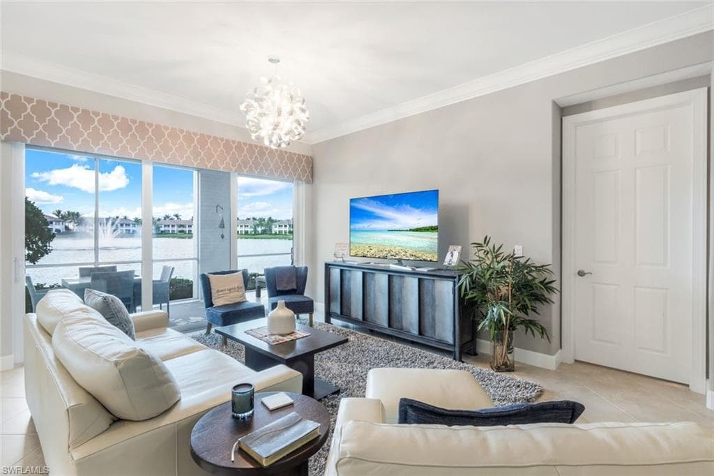 8050 Signature Club Cir 101, Naples, FL 34113-6