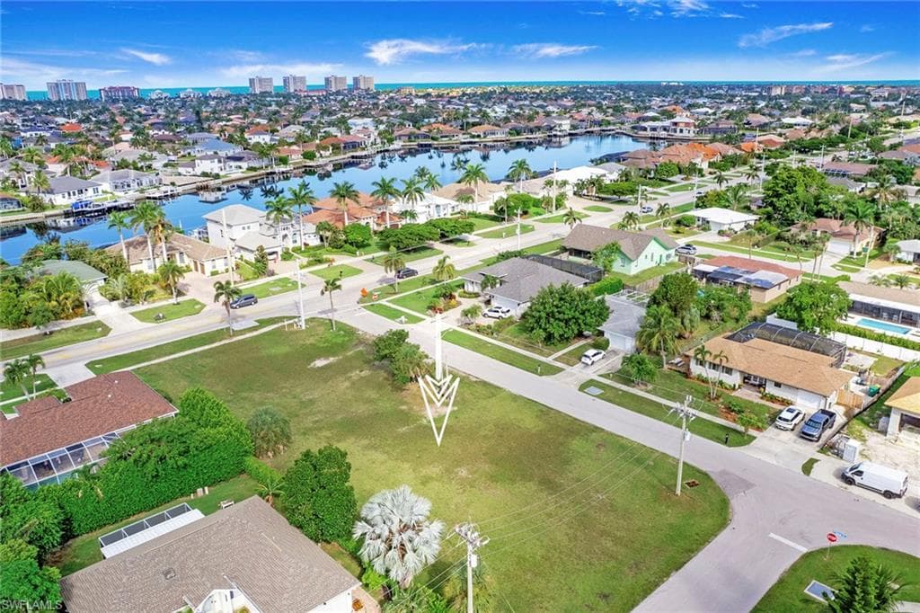 276 Tahiti Rd, Marco Island, FL 34145-9